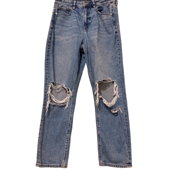 American Eagle Stigid High Waist Mom Jeans Size 6 Distressed Knee Trendy Jeans - Picture 1 of 3